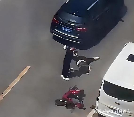 新奥今晚特马上9点30和干部驾车致男童死亡与干部开车撞人怎么处理